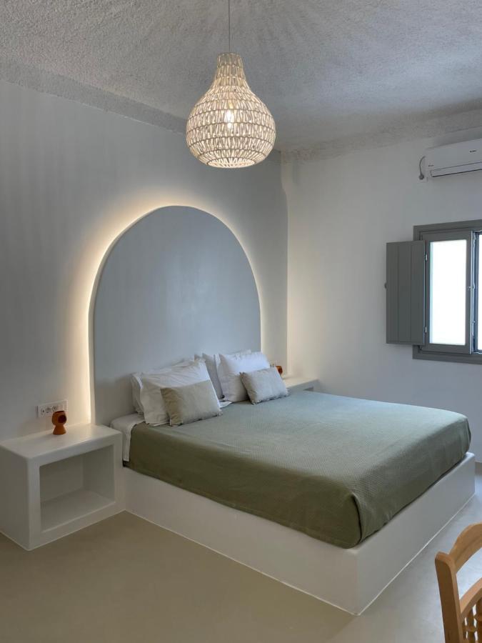 Mod Santorini Vegan Boutique Hotel Fira  Ngoại thất bức ảnh